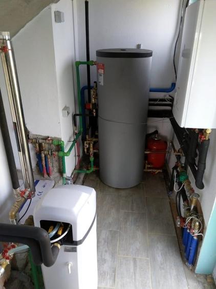 Casă individuală cu 5 camere cu Canalizare în Moșnița Nouă