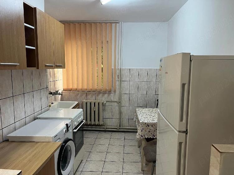 Apartament cu 2 camere semidecomandat în Salca