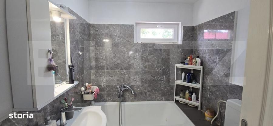 Casă cu 3 camere în Bariera Vâlcii