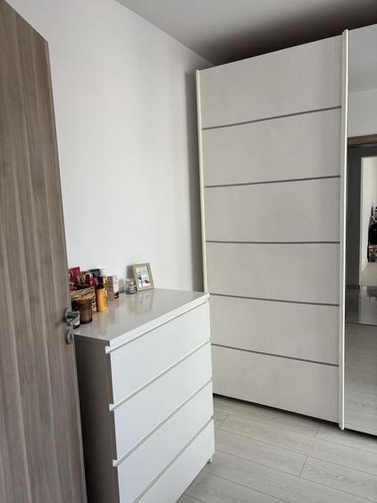Apartament cu 2 camere decomandat în Giroc