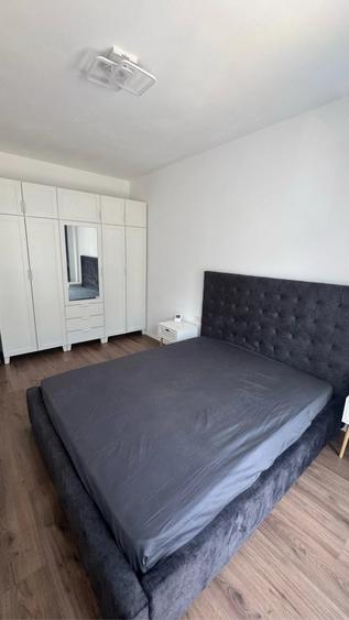 Apartament cu 2 camere semidecomandat în Giroc