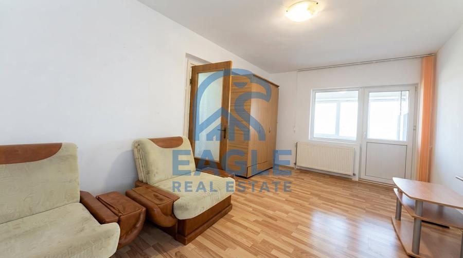 Poarta 6 - Apartament decomandat cu balcon parcare si centrala - 1