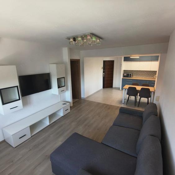 Apartament cu 3 camere semidecomandat în Iosefin