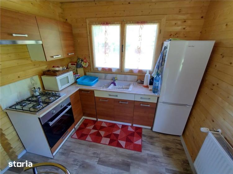Casă cu 3 camere cu Canalizare în Ciclova Română