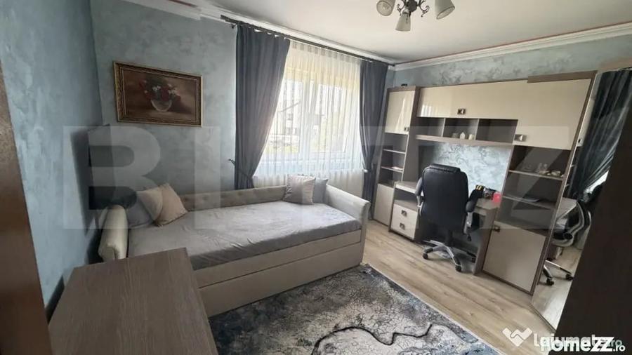 Casă cu 4 camere cu Teren 380 Mp în Central