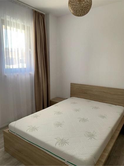 Inchiriez apartament 2 camere - 2