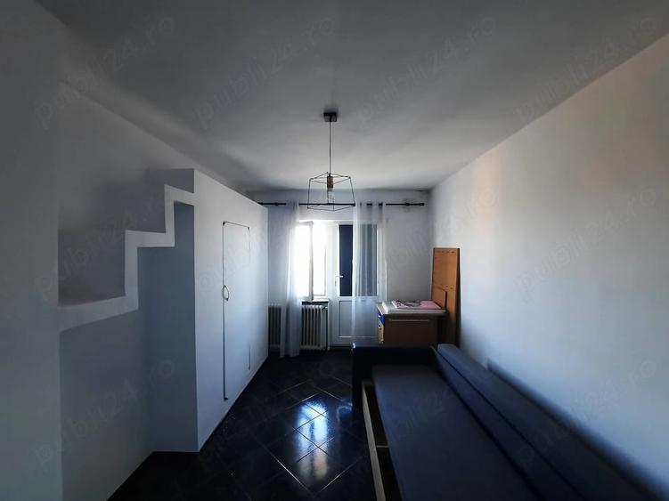 Apartament cu 2 camere decomandat în Exterior Vest