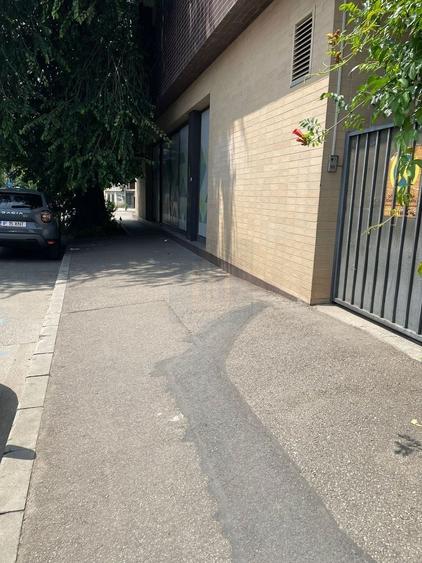 Birou, de 2,444 mp, în Grădina Icoanei