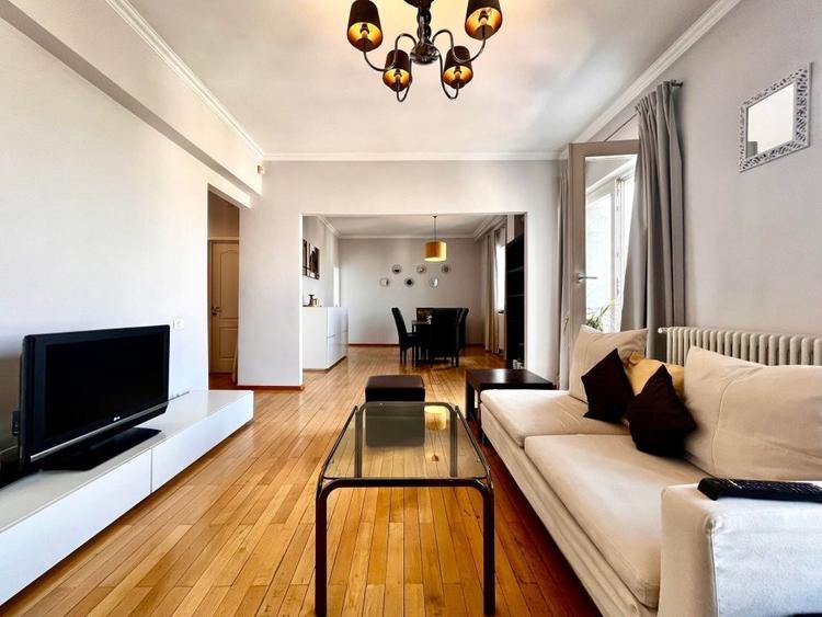 Apartament cu 2 camere semidecomandat în Universitate