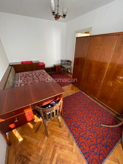 Vind ap. 2 camere Petrosani Constructorul