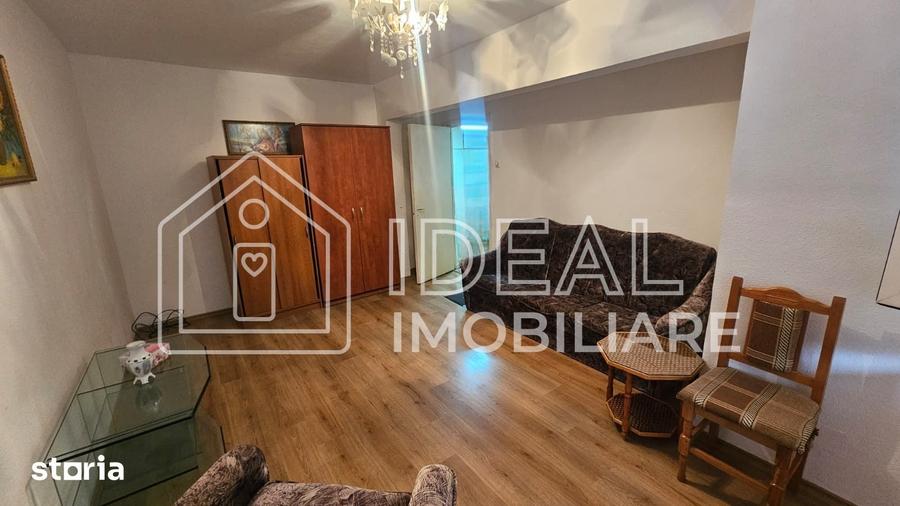 Apartament cu 2 camere, mobilat în Valea Aurie