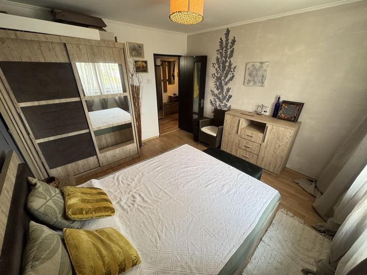 Apartament cu 2 camere decomandat, mobilat în Tomis Nord
