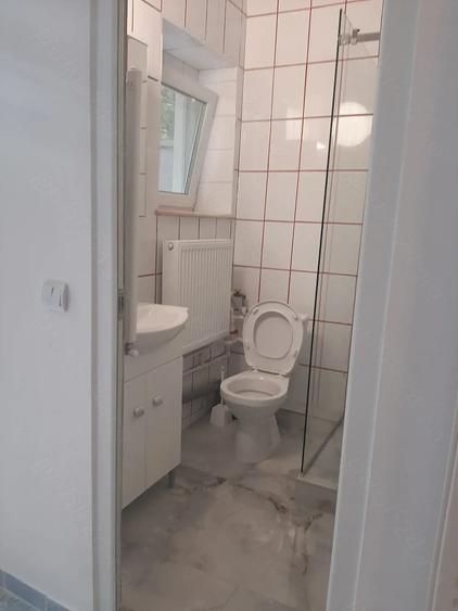 Garsonieră decomandată în Colentina