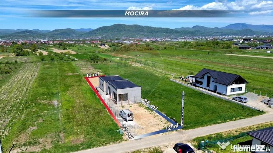 Casă cu 5 camere cu Teren 900 Mp în Mocira