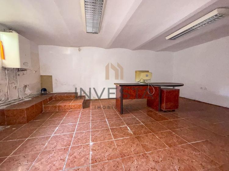 Casă individuală cu 4 camere cu Canalizare în Ultracentral