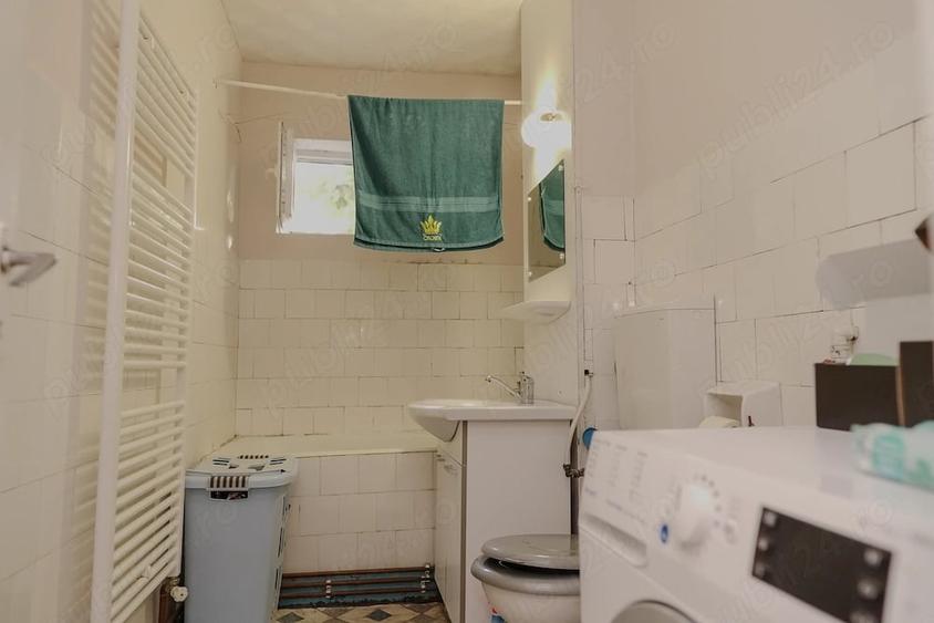 Apartament cu 4 camere semidecomandat în Șega