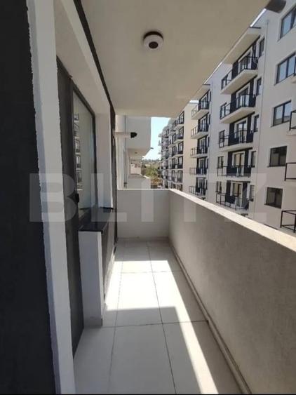 Apartament cu 2 camere semidecomandat, mobilat în Vișani