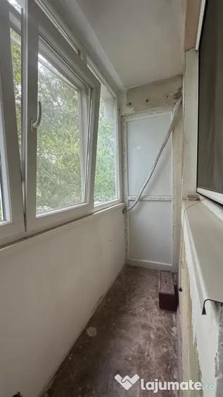 Apartament 3 camere decomandat, etaj 4, Drumul Taberei - 3