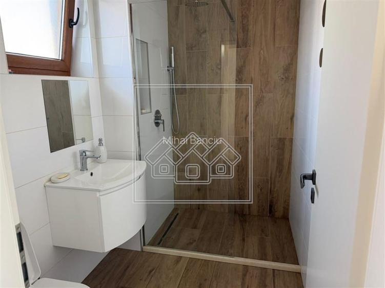 Casa de vanzare, 150 mp, terasa si parcare, Tineretului
