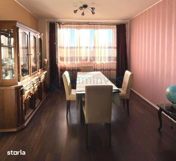 Apartament cu 4 camere în Central