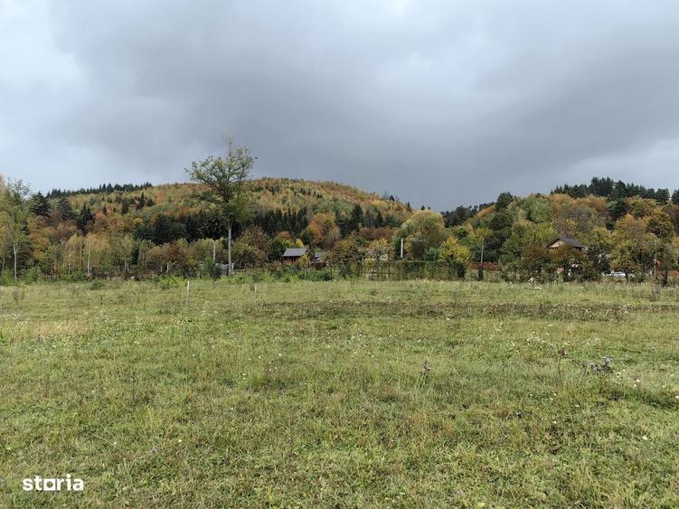 Teren de 1358 mp, în Exterior Vest