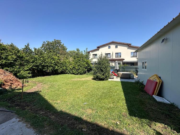 Apartament cu 2 camere decomandat în Otopeni