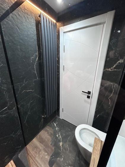 Apartament cu 3 camere decomandat în Eroii Revoluției