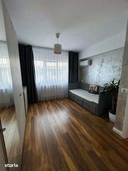 Casă cu 4 camere cu Teren 150 Mp în Central