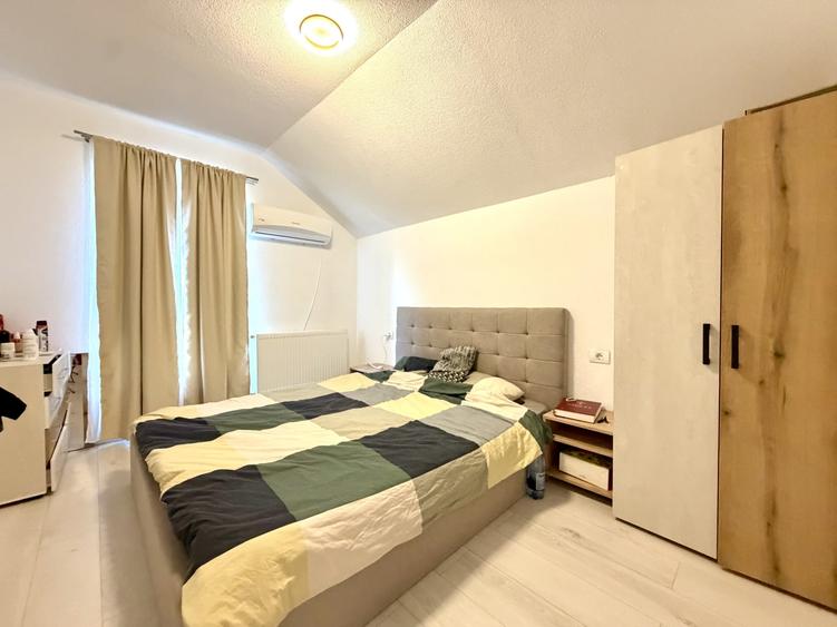 Duplex cu 3 camere cu Teren 150 Mp în Sânandrei