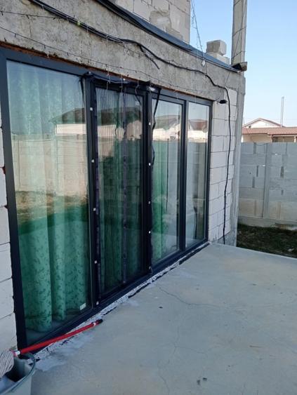 Casă cu 4 camere în Ciorogârla