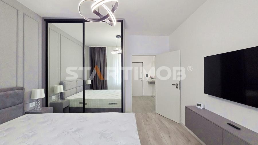 Apartament cu 2 camere decomandat, mobilat în Tractorul