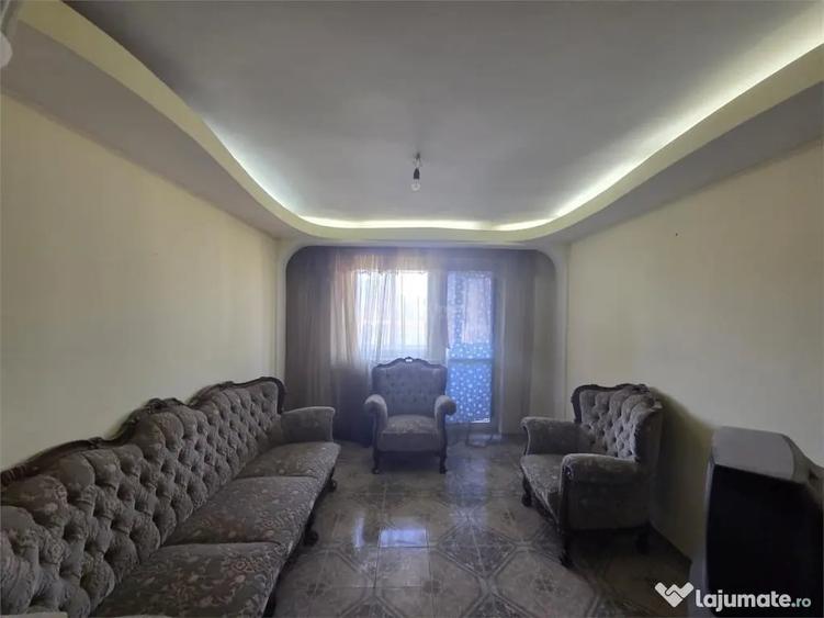 Apartament cu 4 camere decomandat în Ostroveni
