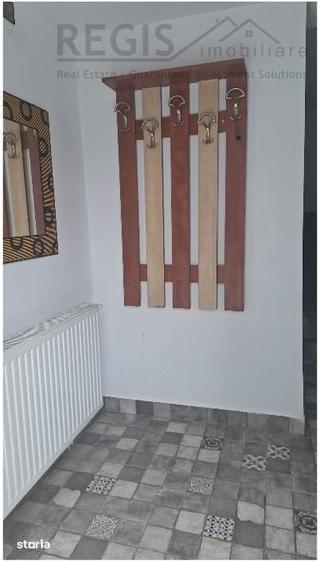 Garsoniera spatioasa si moderna cu pod la casa Strada Lunga - 9
