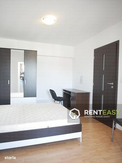 Apartament cu 3 camere decomandat în Independenței