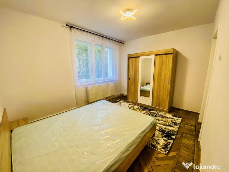 Apartament cu 3 camere semidecomandat în Copou