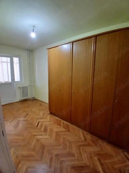 Apartament cu 3 camere decomandat, mobilat în Girocului