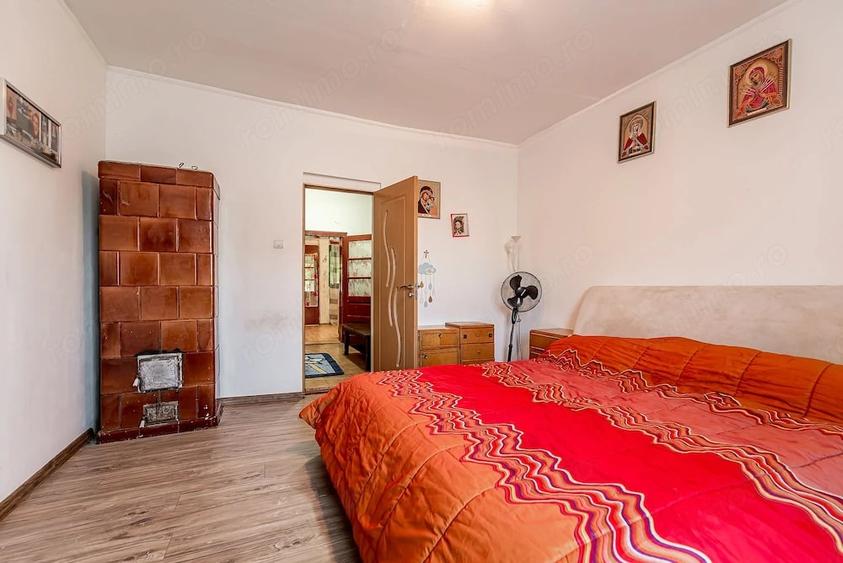 Casă cu 3 camere cu Teren 3950 Mp în Dorobanți