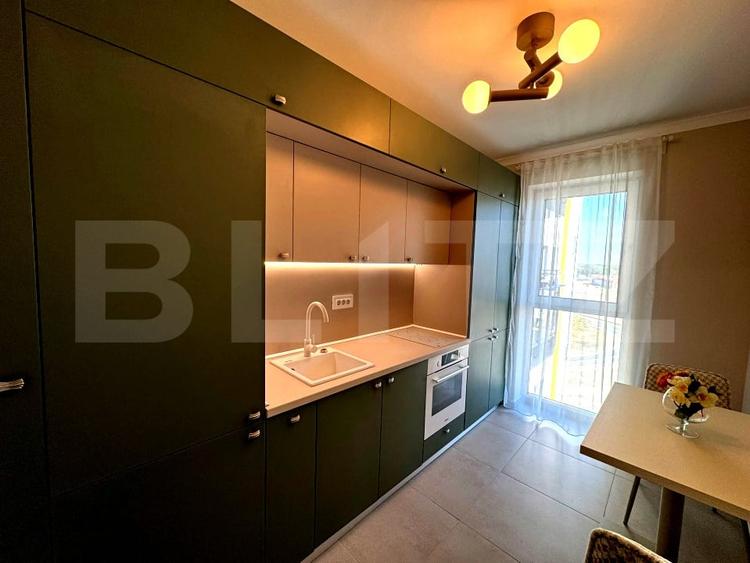 Apartament cu 2 camere semidecomandat, mobilat în Lipovei