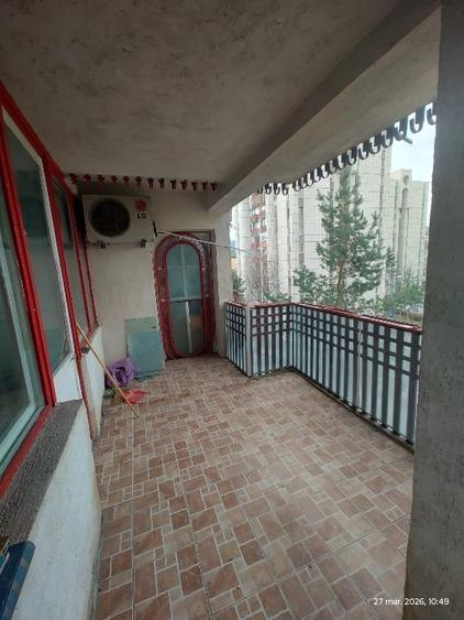 Apartament cu 3 camere decomandat în Centrul Civic