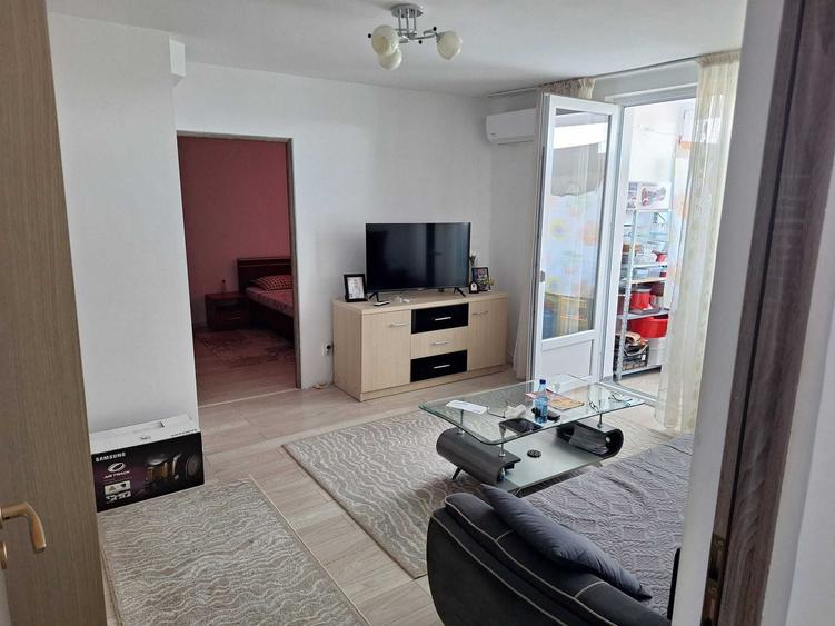Apartament cu 2 camere semidecomandat în Ștefan cel Mare