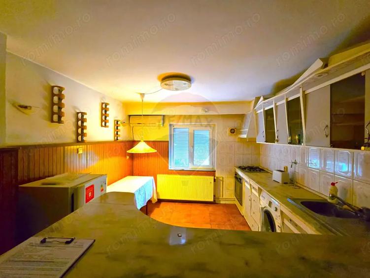 Apartament cu 4 camere decomandat în Ghermănești