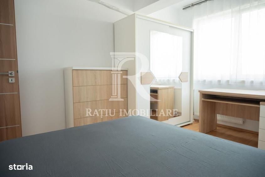 Apartament cu 3 camere decomandat în Iosia