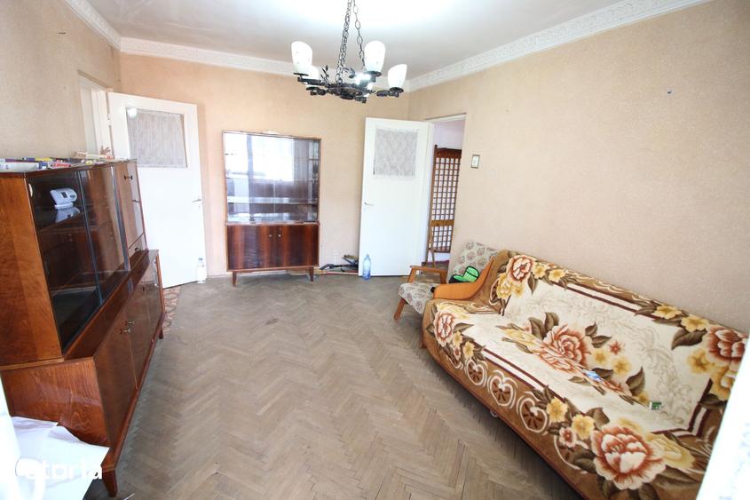 Apartament cu 2 camere în Micro 40