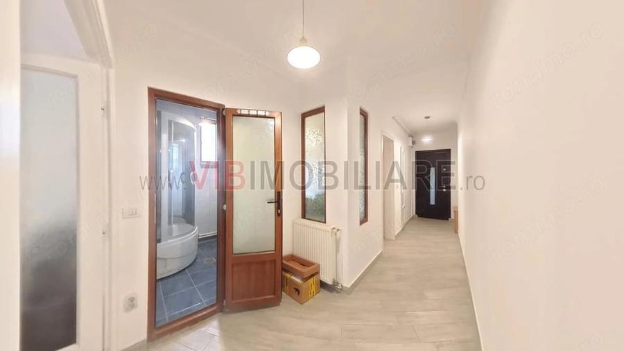 Apartament cu 2 camere semidecomandat, mobilat în Alba Iulia