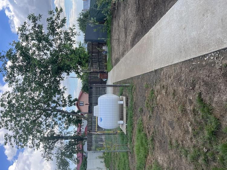 Casă cu Teren 420 Mp în Central