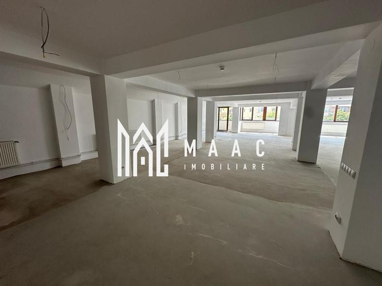 Spațiu comercial, de 300 mp, în Central