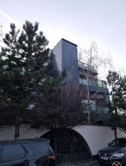 Spațiu comercial, de 350 mp, în Colentina