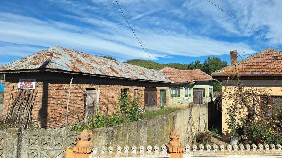 Casă cu 4 camere în Silea