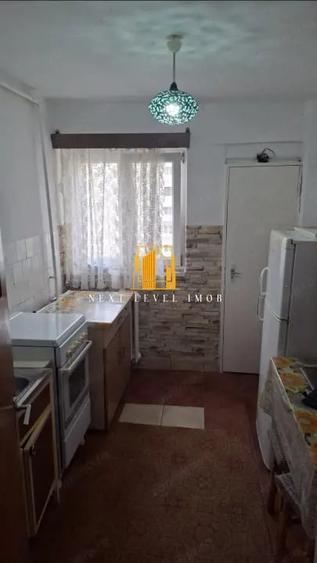 Apartament cu 4 camere decomandat în Nord