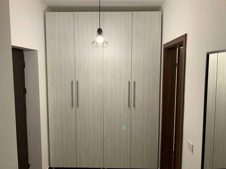 Garsonieră decomandată în Central